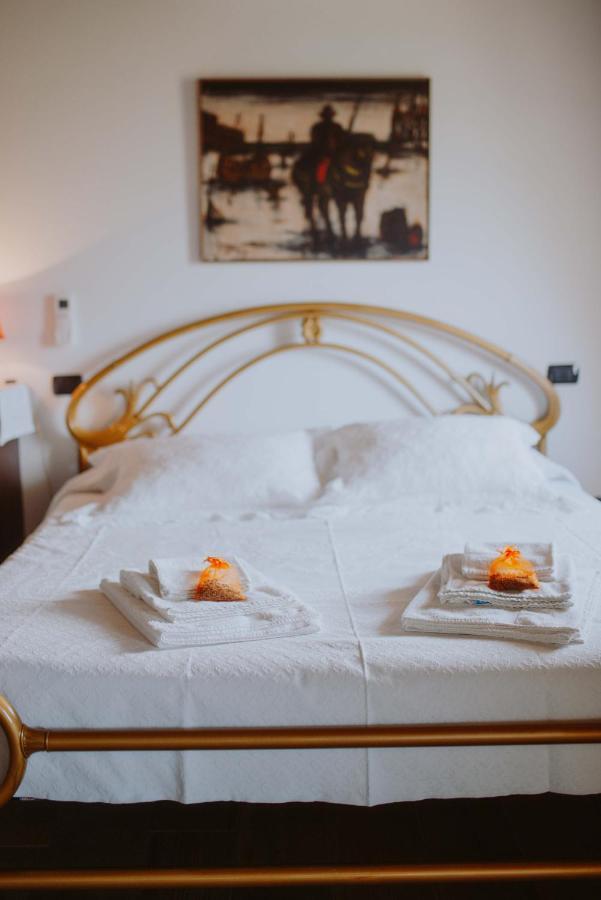 B&B Casa Santa Lucia Manerba del Garda Dış mekan fotoğraf