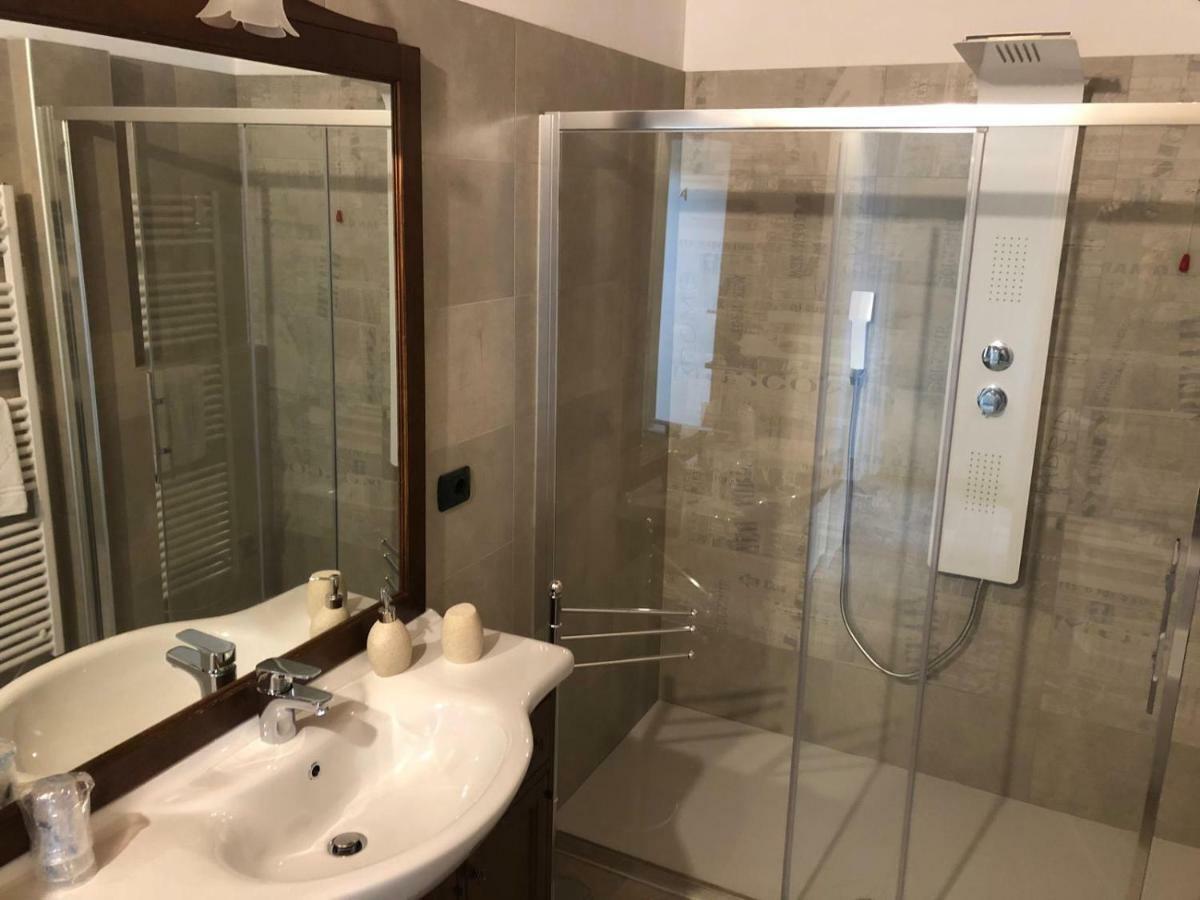B&B Casa Santa Lucia Manerba del Garda Dış mekan fotoğraf